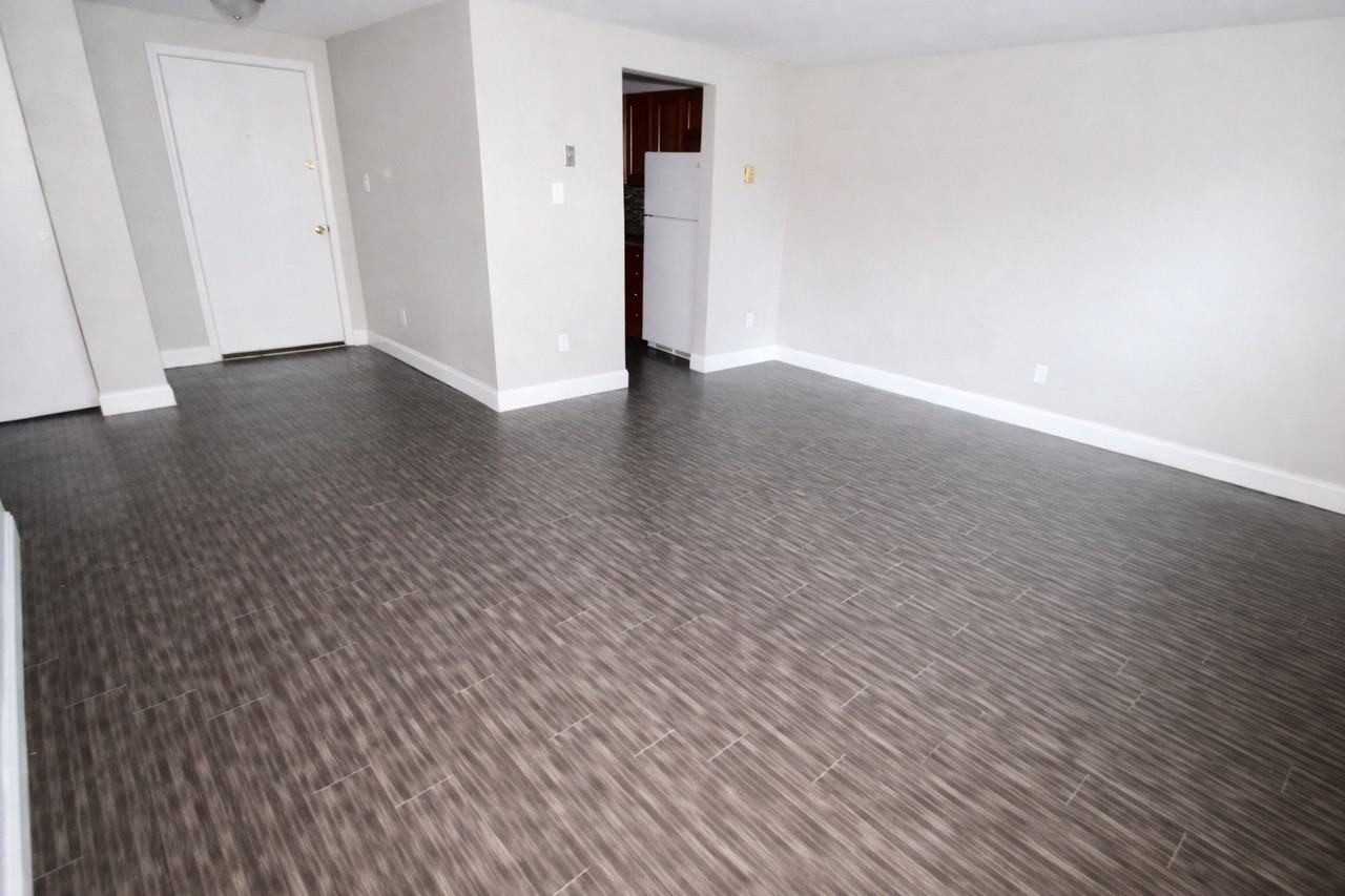 316 HICKMAN STREETAPT 1 #1 - Photo 2 of 8