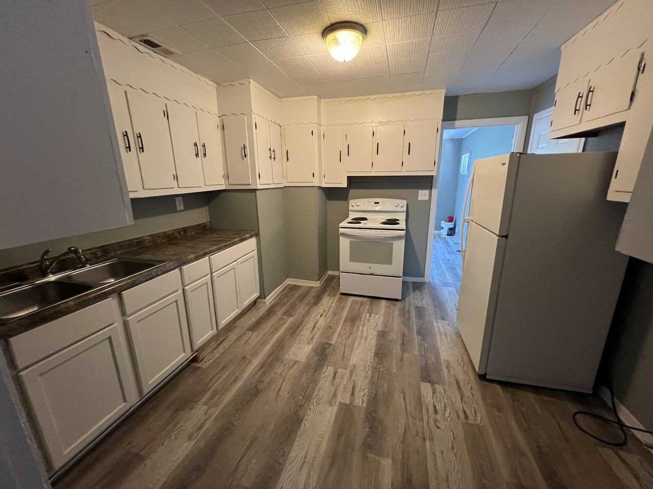 2426 13th Ave #1 - Photo 3 of 20