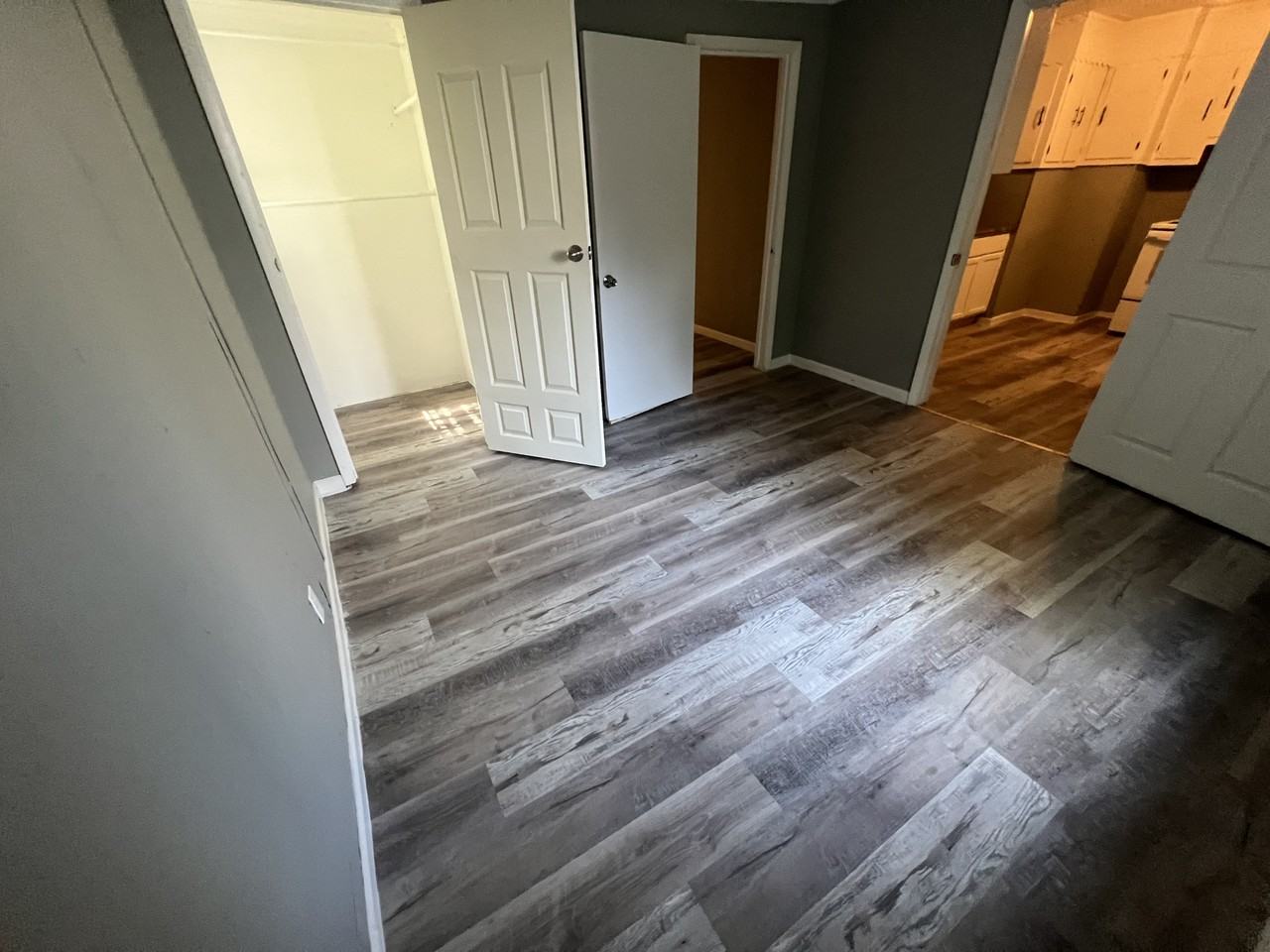 2426 13th Ave #1 - Photo 4 of 20