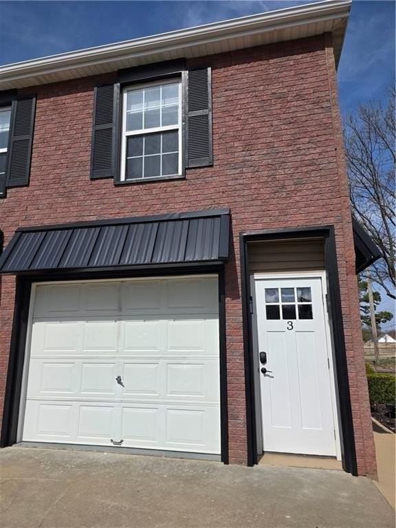 610 Se Moberly Ln #3 - Photo 5 of 8