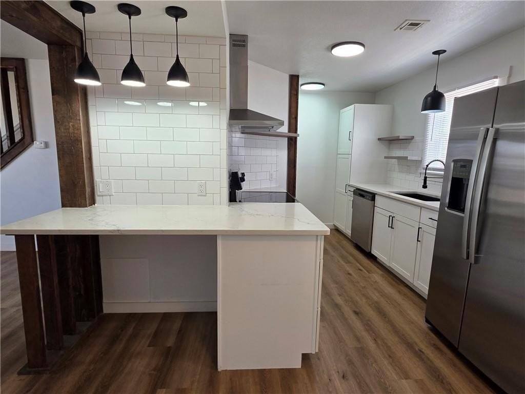 2302 Se Jayel Ter #3 - Photo 6 of 28