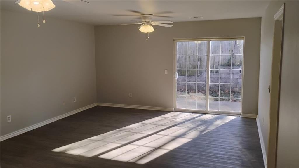 281 Graystone Cir #281 - Photo 6 of 11