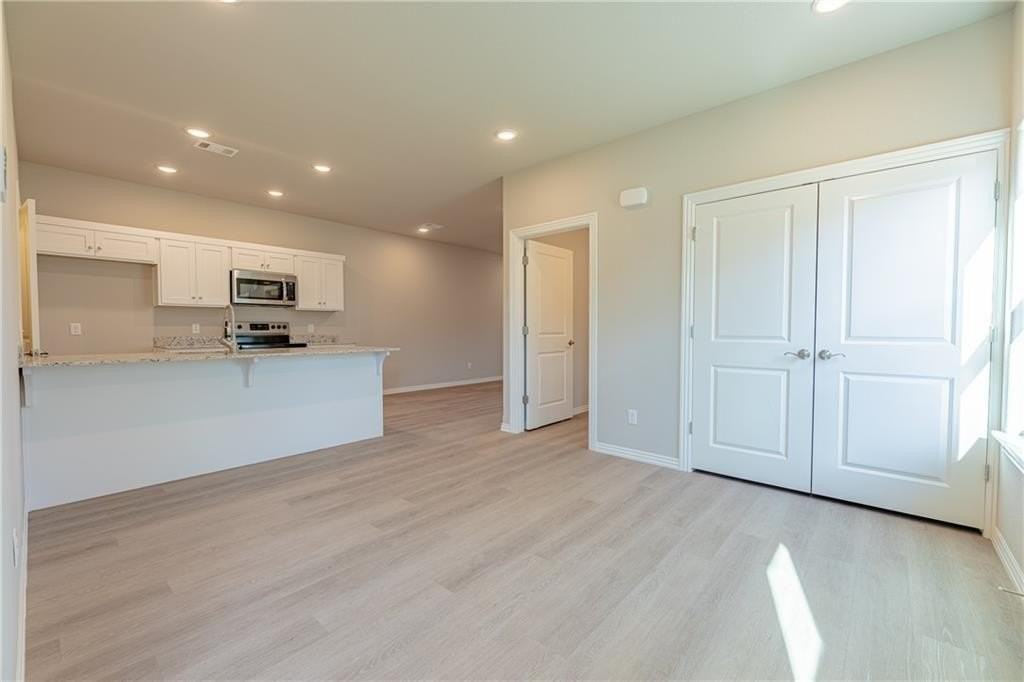 1500 Sw Casuarina Dr #2 - Photo 3 of 28