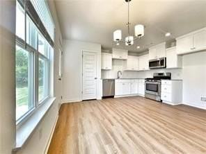 567 N Cresswell Dr - Photo 7 of 20