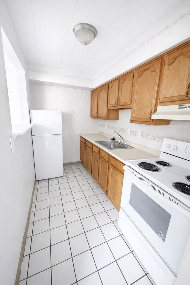 1954 1954 AMATO DRIVEAPT 26 #26 - Photo 3 of 8