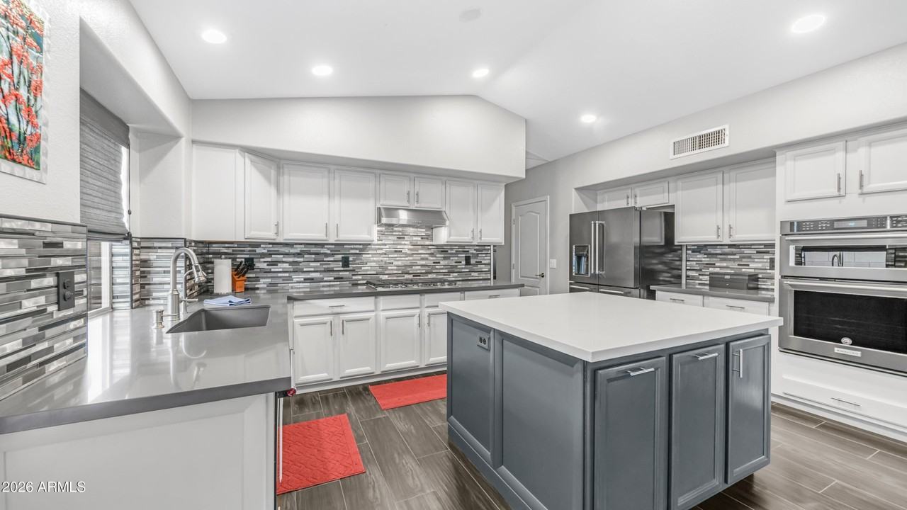 2460 E Elgin St - Photo 2 of 28