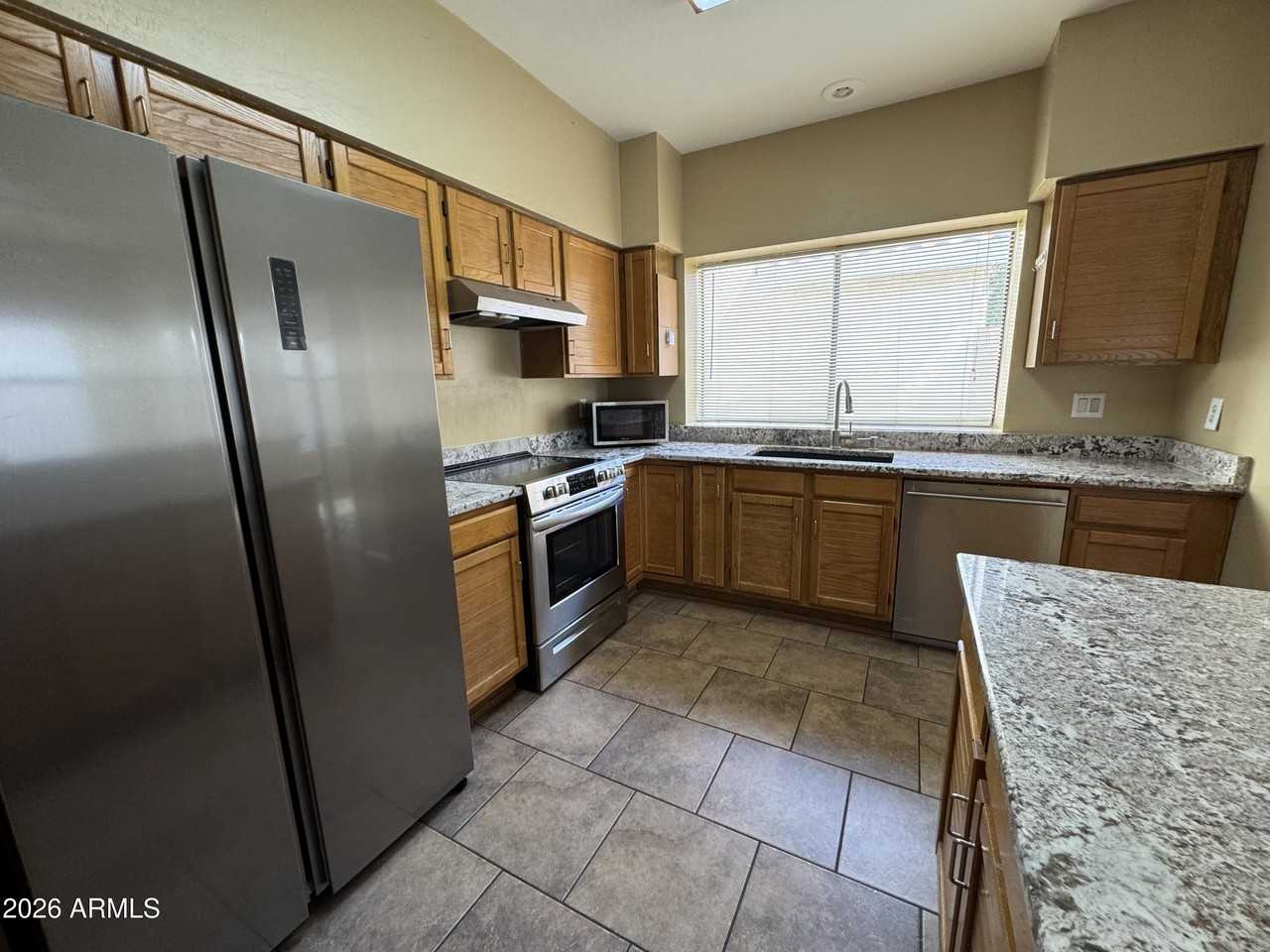 24 W Melody Ave - Photo 5 of 37