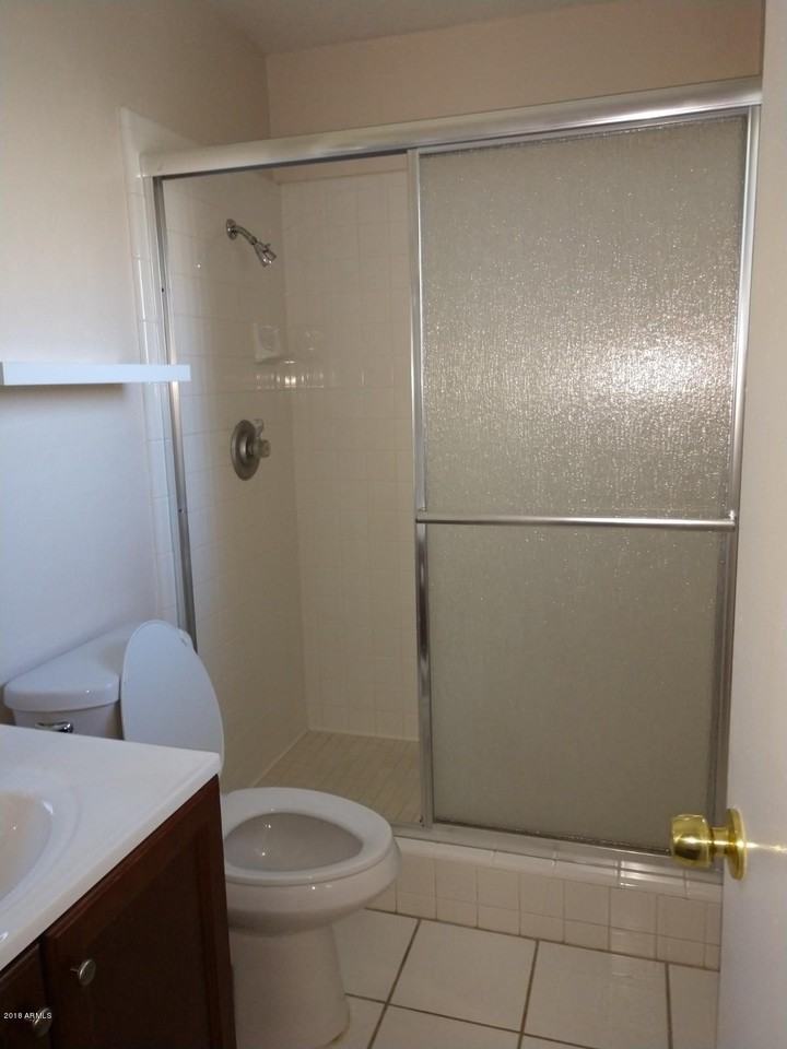 921 W Laguna Dr - Photo 7 of 13