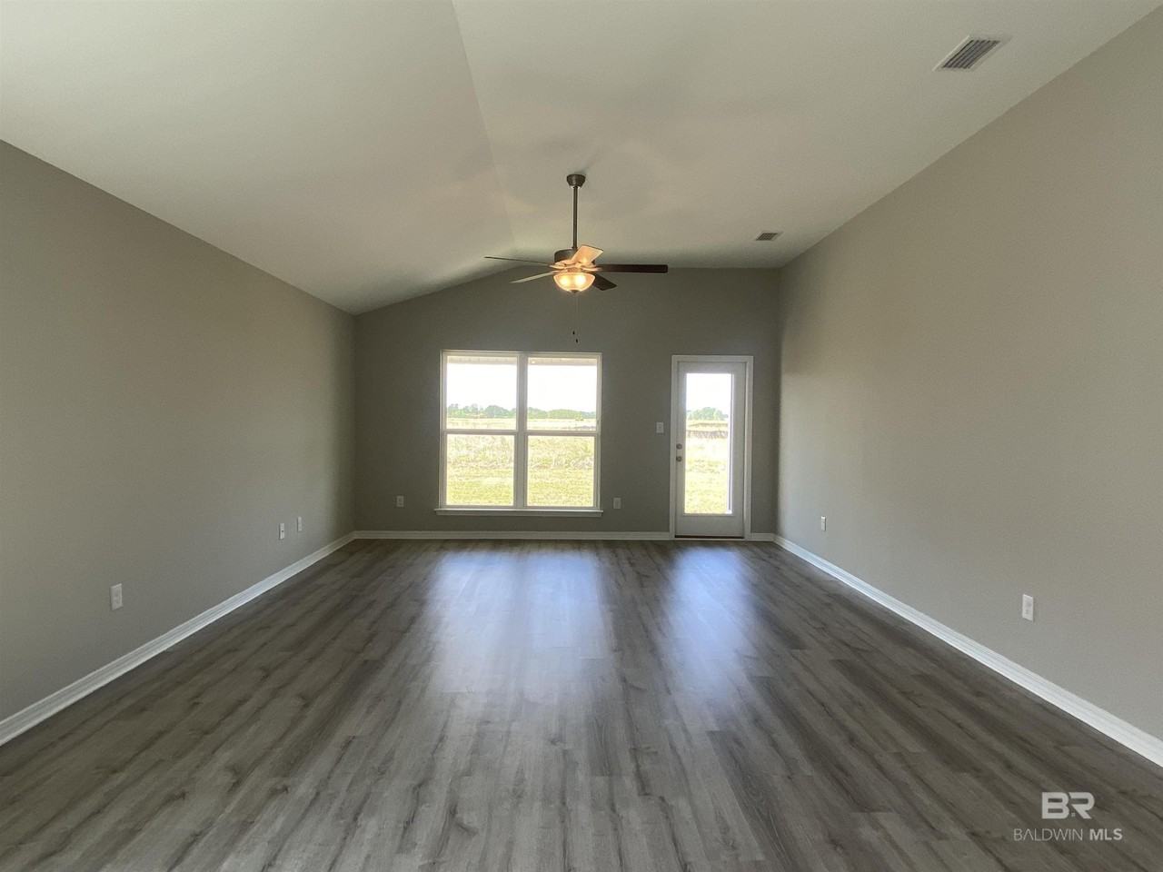 1251 Caper Ave - Photo 4 of 15