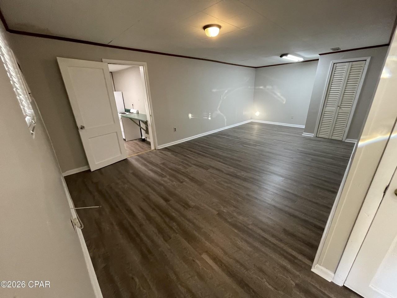 1113 Mckenzie Ave Unit B - Photo 2 of 10