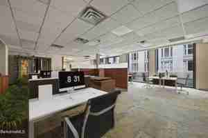 featured image of 1 Fenn St