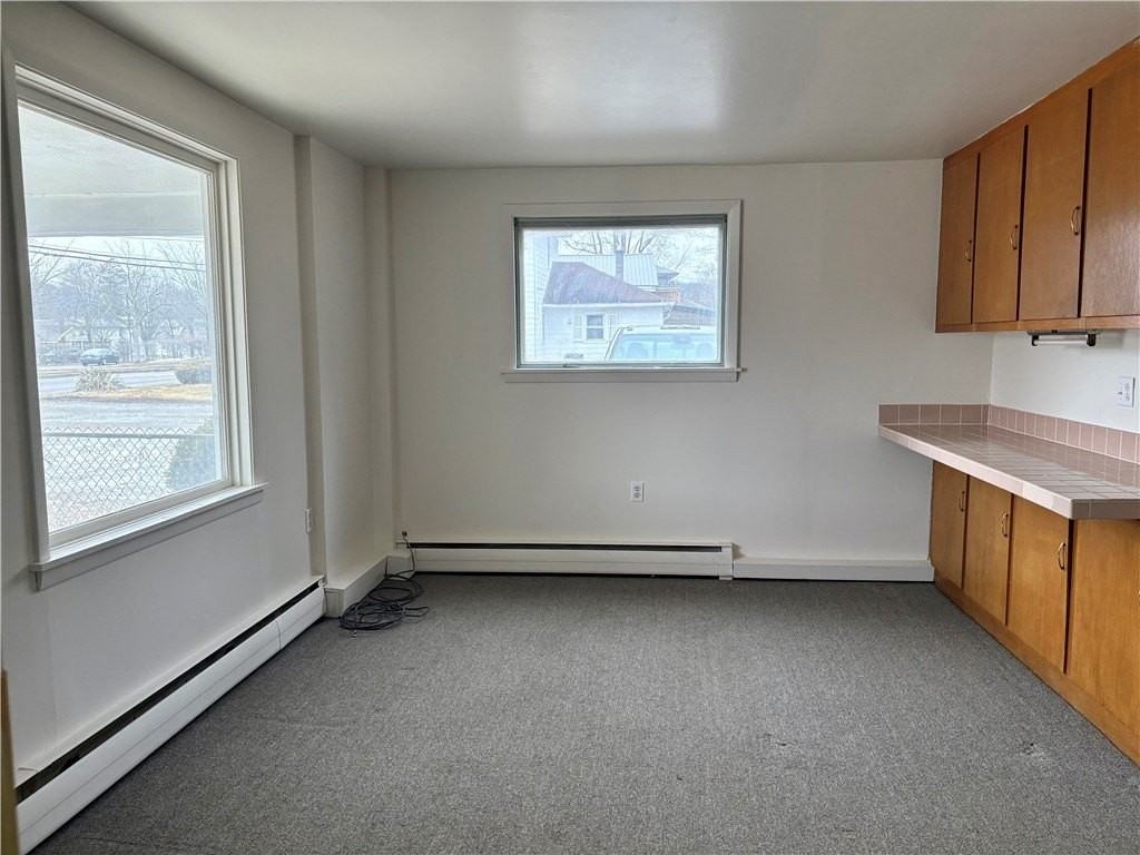 116 W High St Apt 102 - Photo 2 of 11