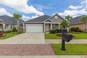 featured image of 1749 Paddington St