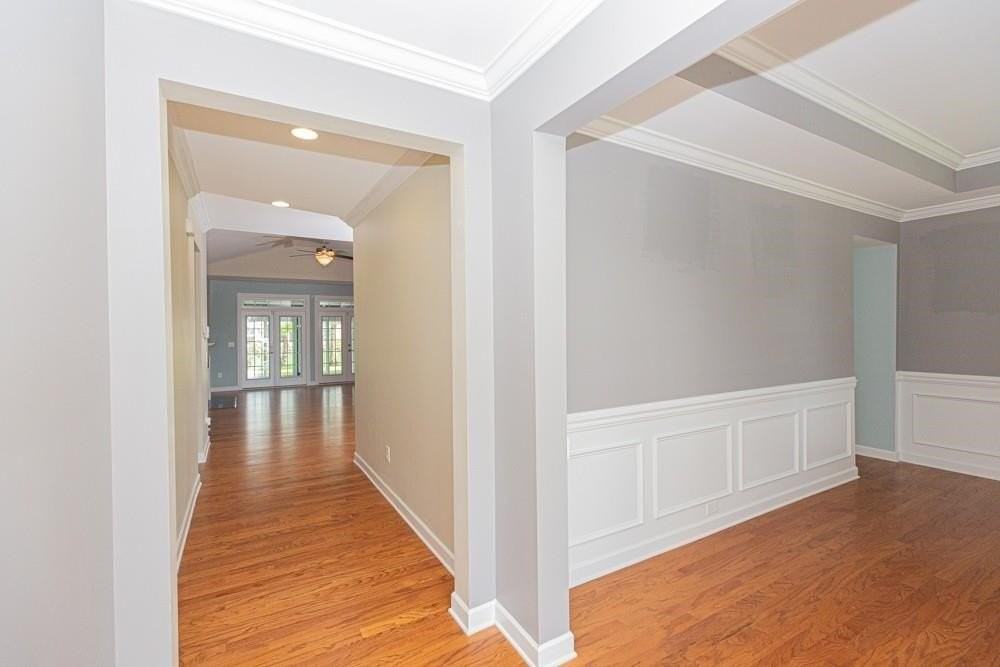 1749 Paddington St - Photo 4 of 15