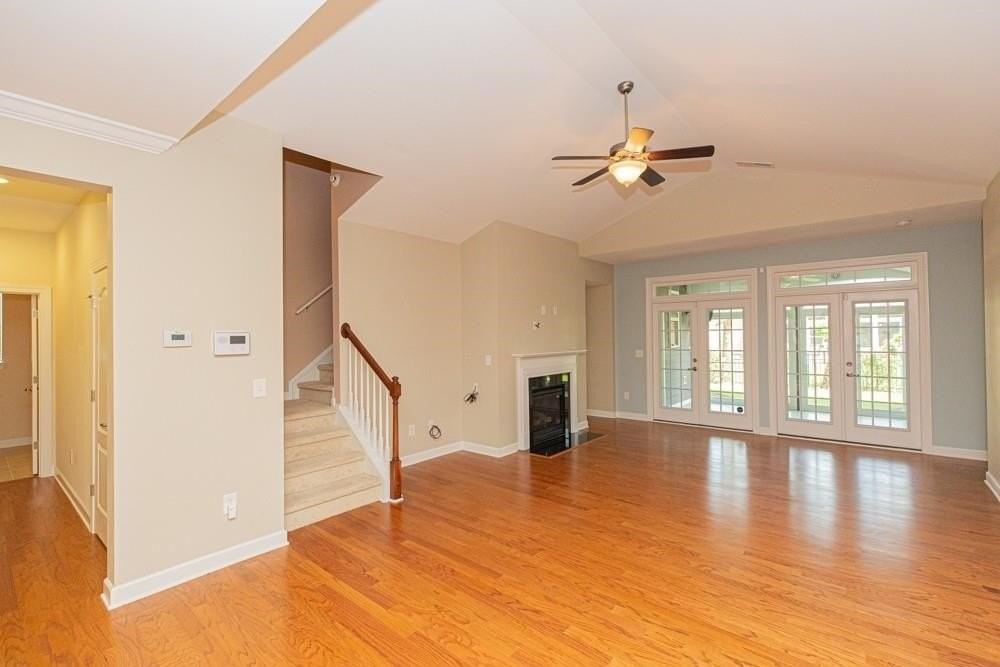 1749 Paddington St - Photo 7 of 15