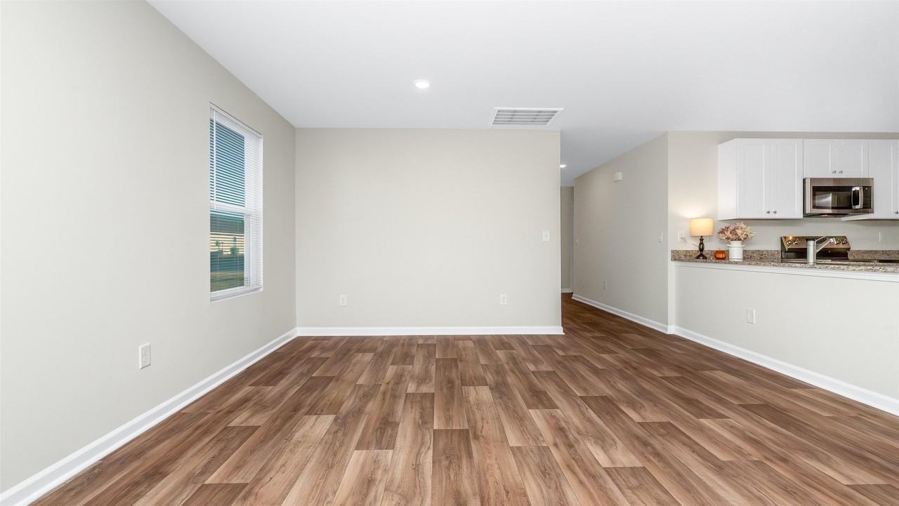 1206 Willow Oaks Way - Photo 6 of 33