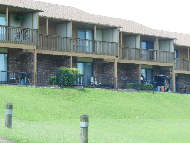 211 N Grace St #6 - Photo 5 of 17