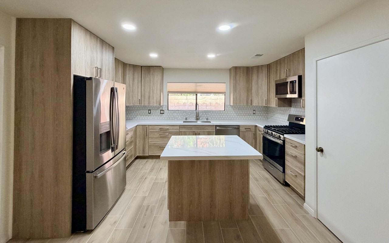 1496 E Luna Way - Photo 4 of 14