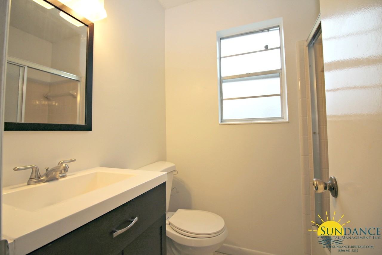 1112 Green Tree Ct - Photo 6 of 11