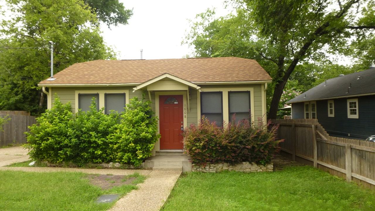 1608 Roma St - Photo 2 of 26