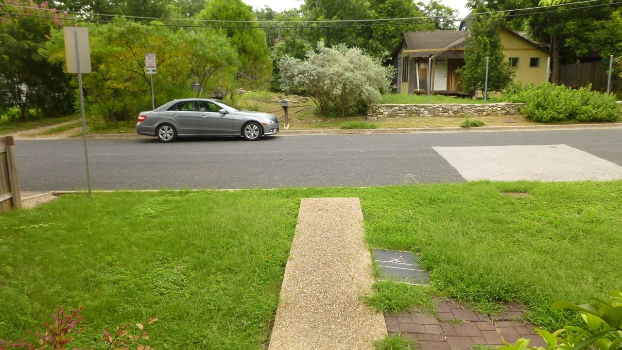 1608 Roma St - Photo 6 of 26