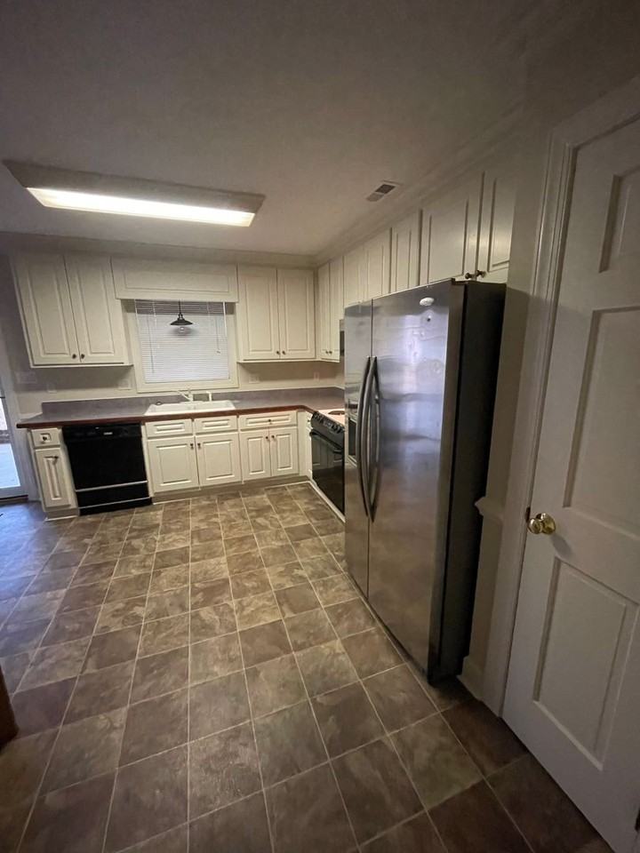 5300 Hornes Church Rd - Photo 5 of 23