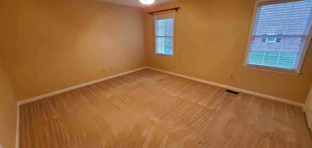 5421 Winters Way - Photo 6 of 17