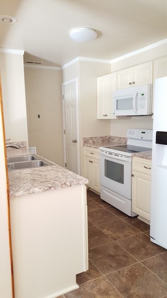 4977 Adelia Dr - Photo 6 of 14