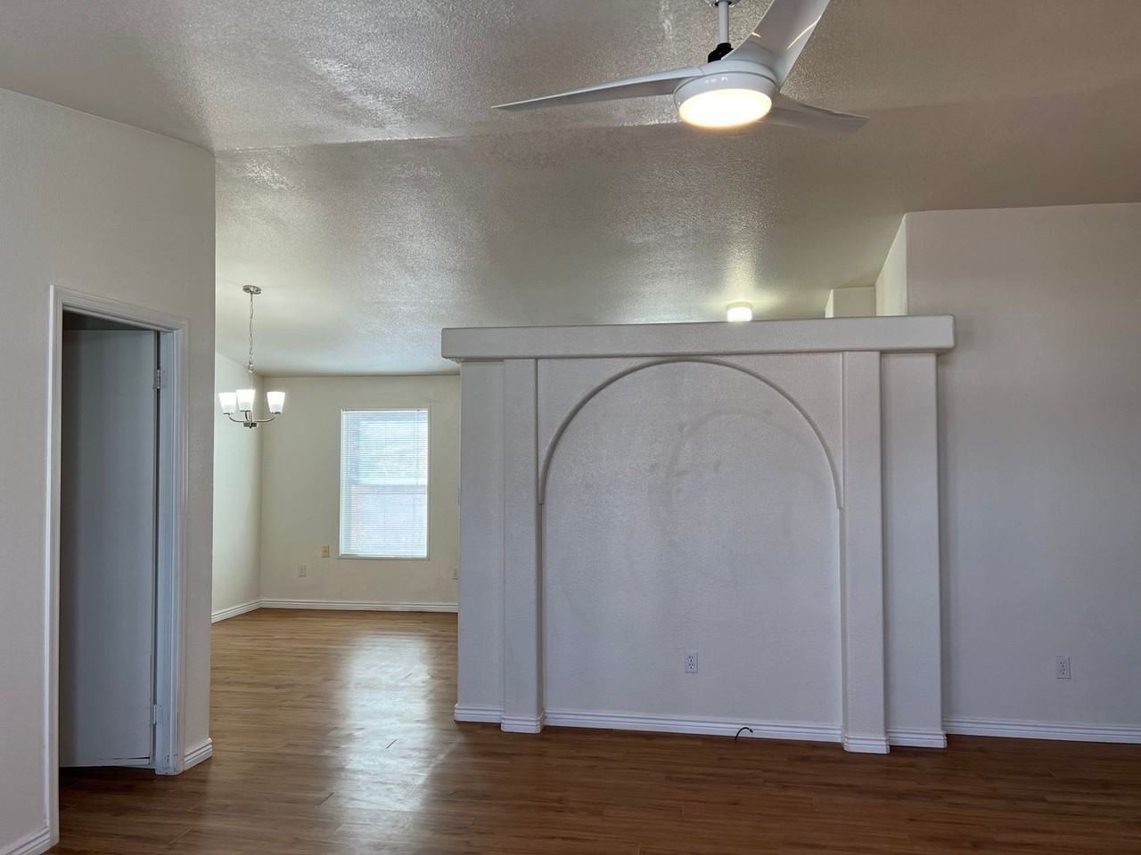 2515 Wheaton Dr - Photo 2 of 15