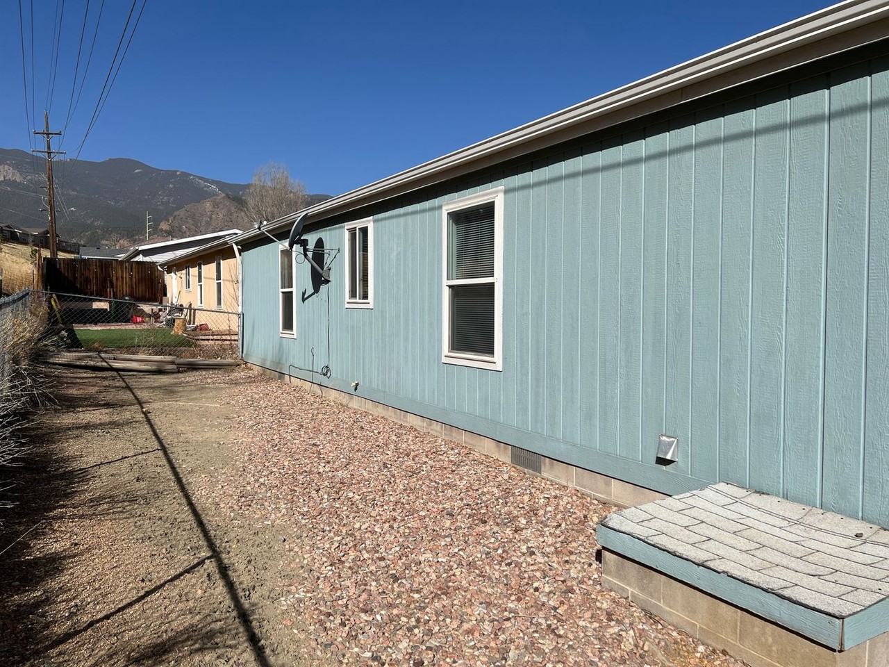 2515 Wheaton Dr - Photo 6 of 15