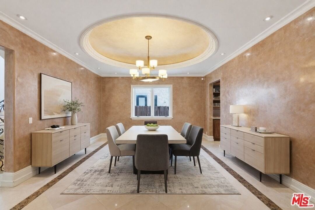 2023 Parnell Ave - Photo 7 of 39