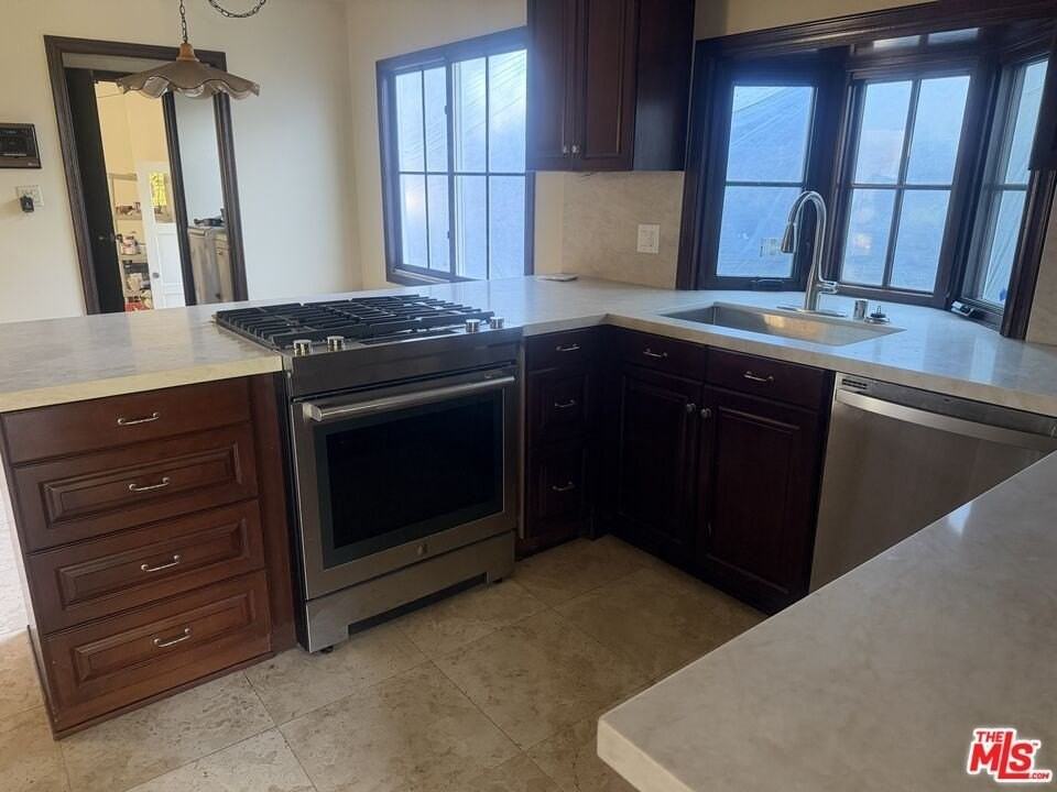 5867 W 75th St - Photo 5 of 19