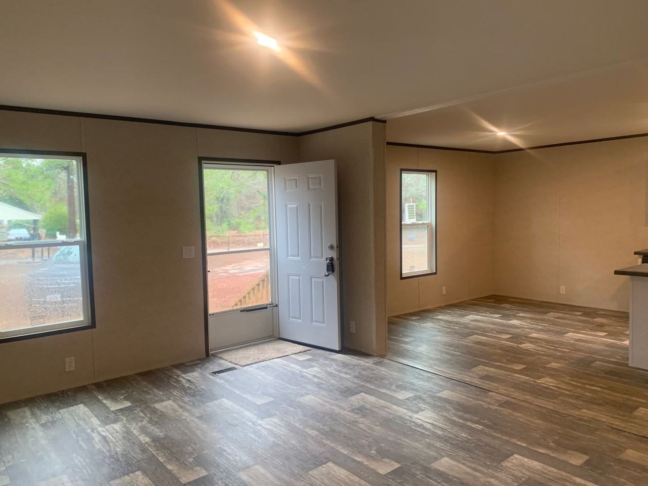 460 Lake Dr - Photo 3 of 15