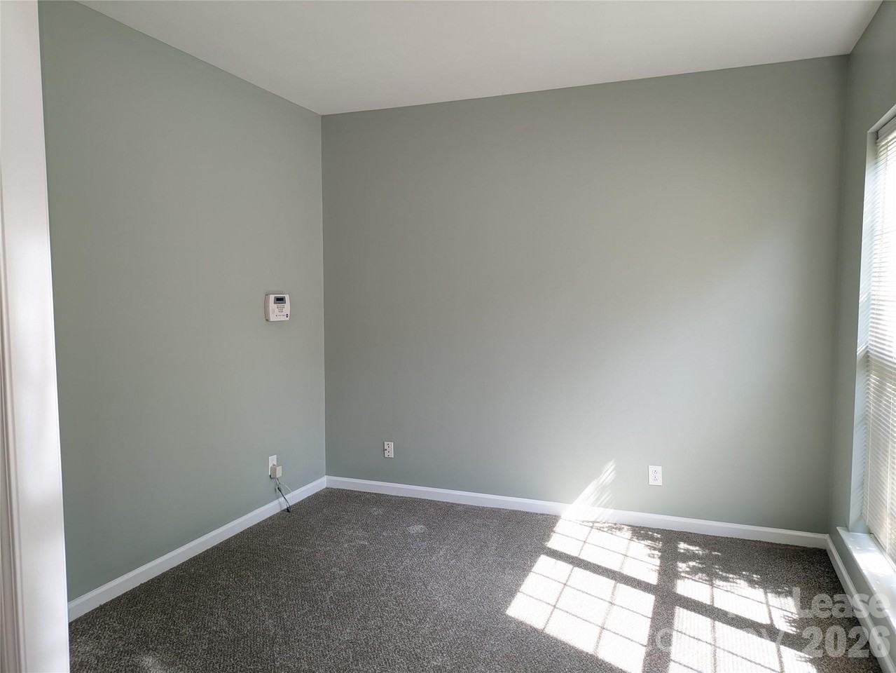 114 Coronilla Rd - Photo 6 of 34