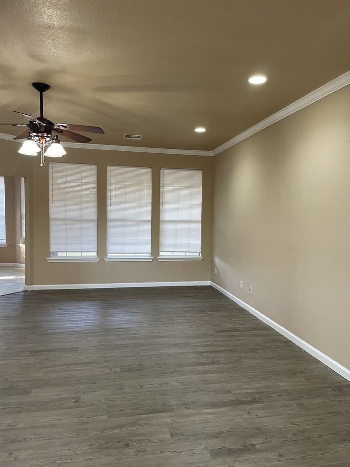 2500 Westwood Ct #1 - Photo 6 of 22