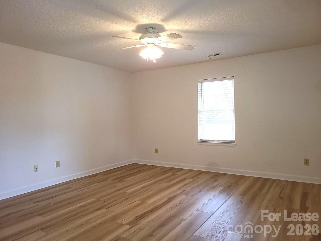 2016 Oakdale Rd - Photo 4 of 13