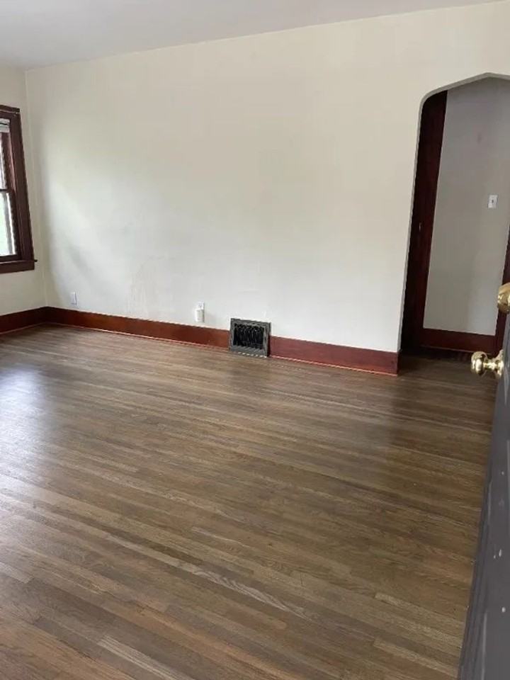 610 S Loomis Ave #A - Photo 6 of 13