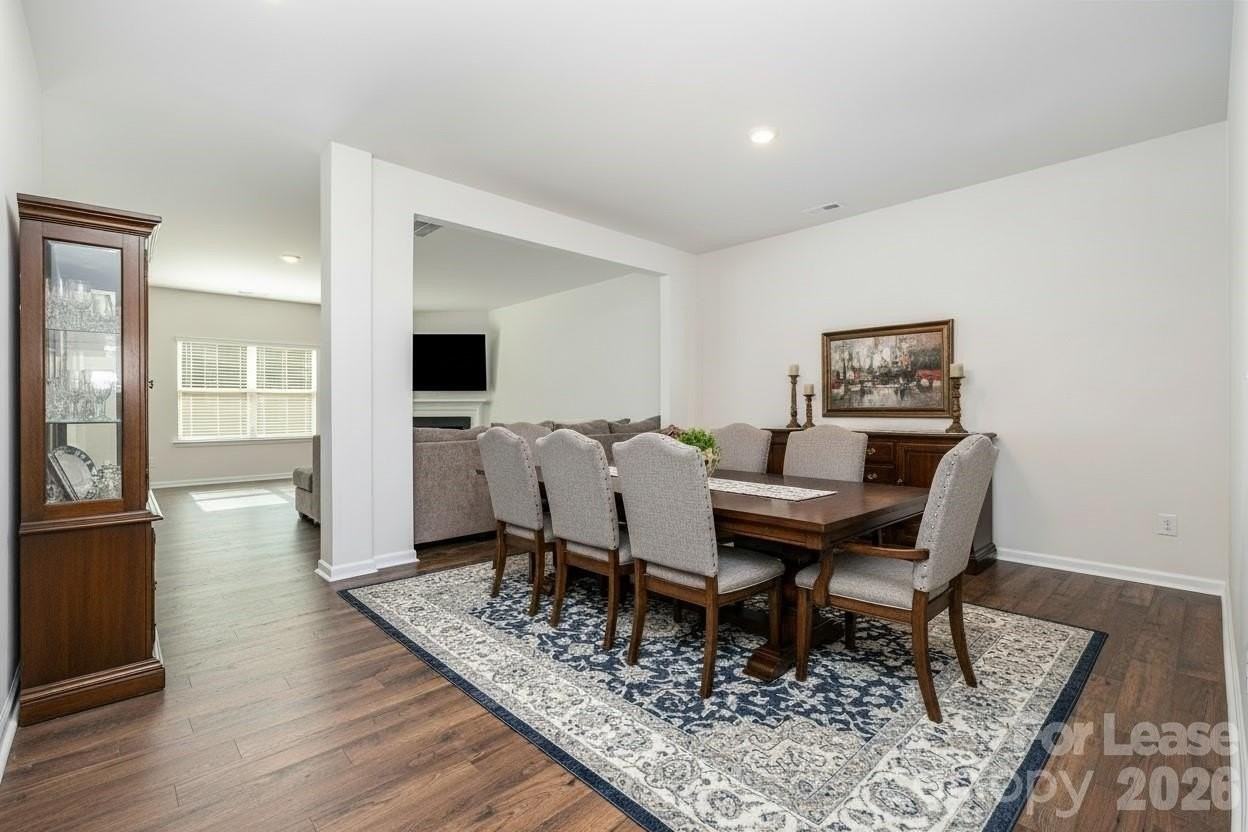 10759 Adair Woods Dr - Photo 5 of 39