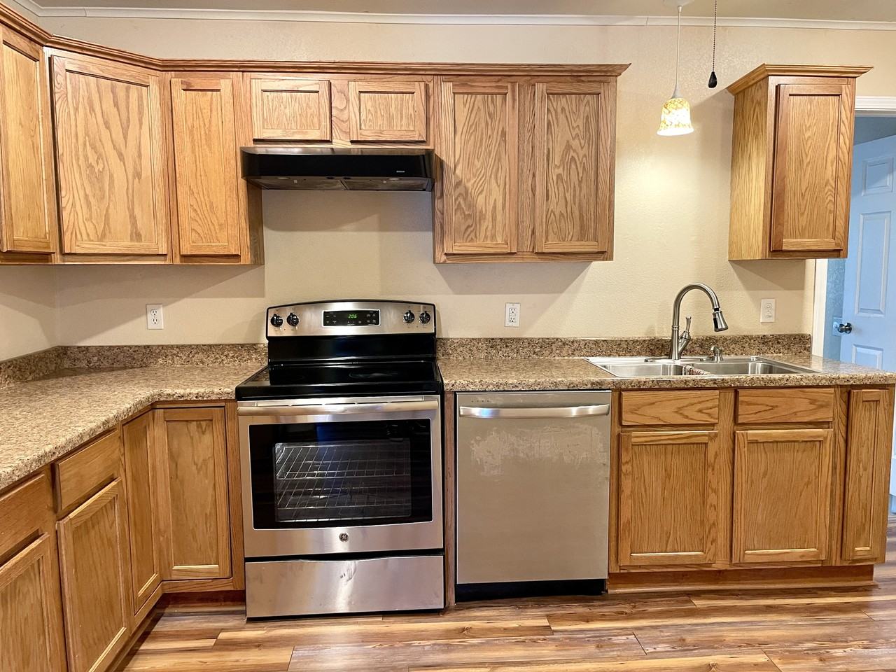 720 Ash St #1 - Photo 2 of 27