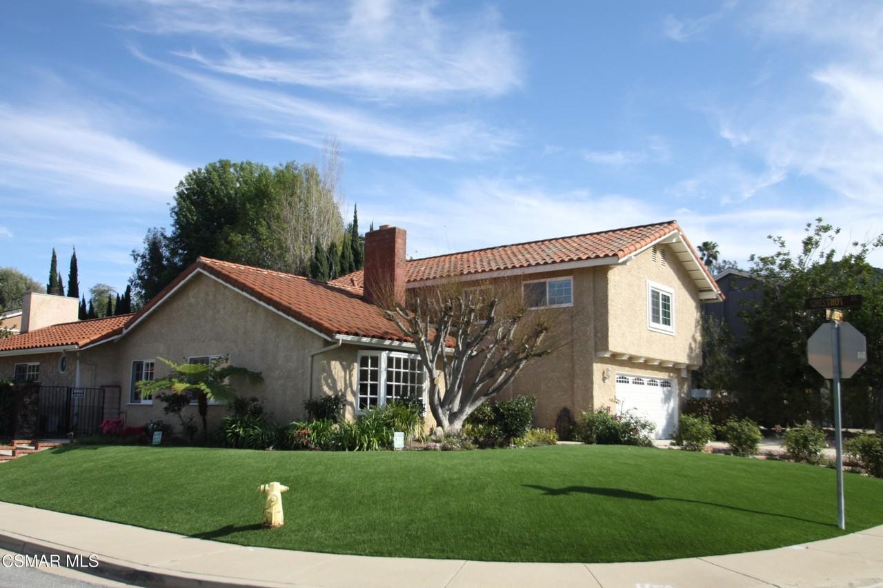 186 Poplar Crest Ave - Photo 2 of 32