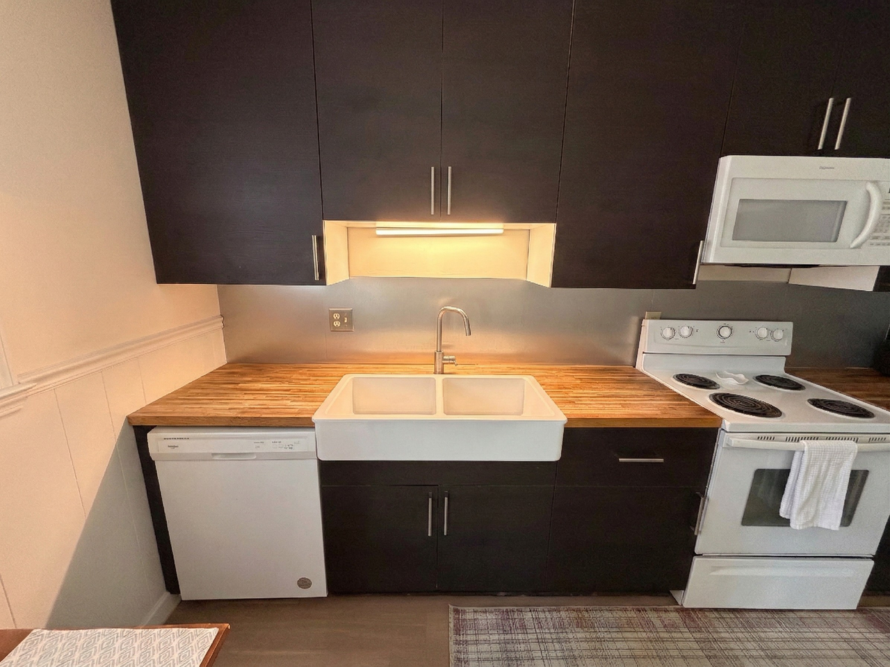 123 Highland Park Dr - Photo 3 of 16