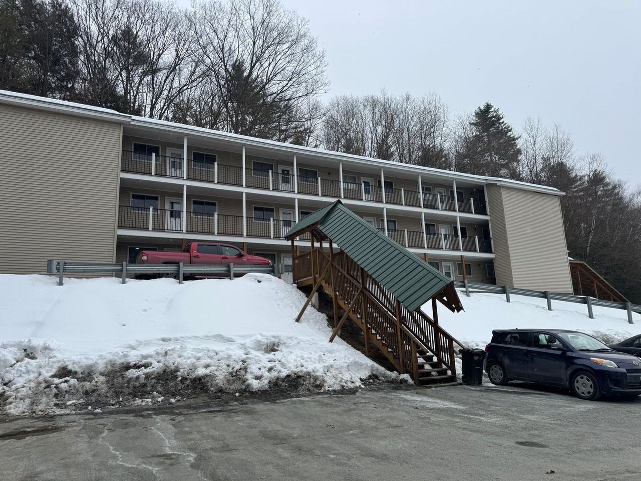 4 Butternut Ln - Photo 2 of 17