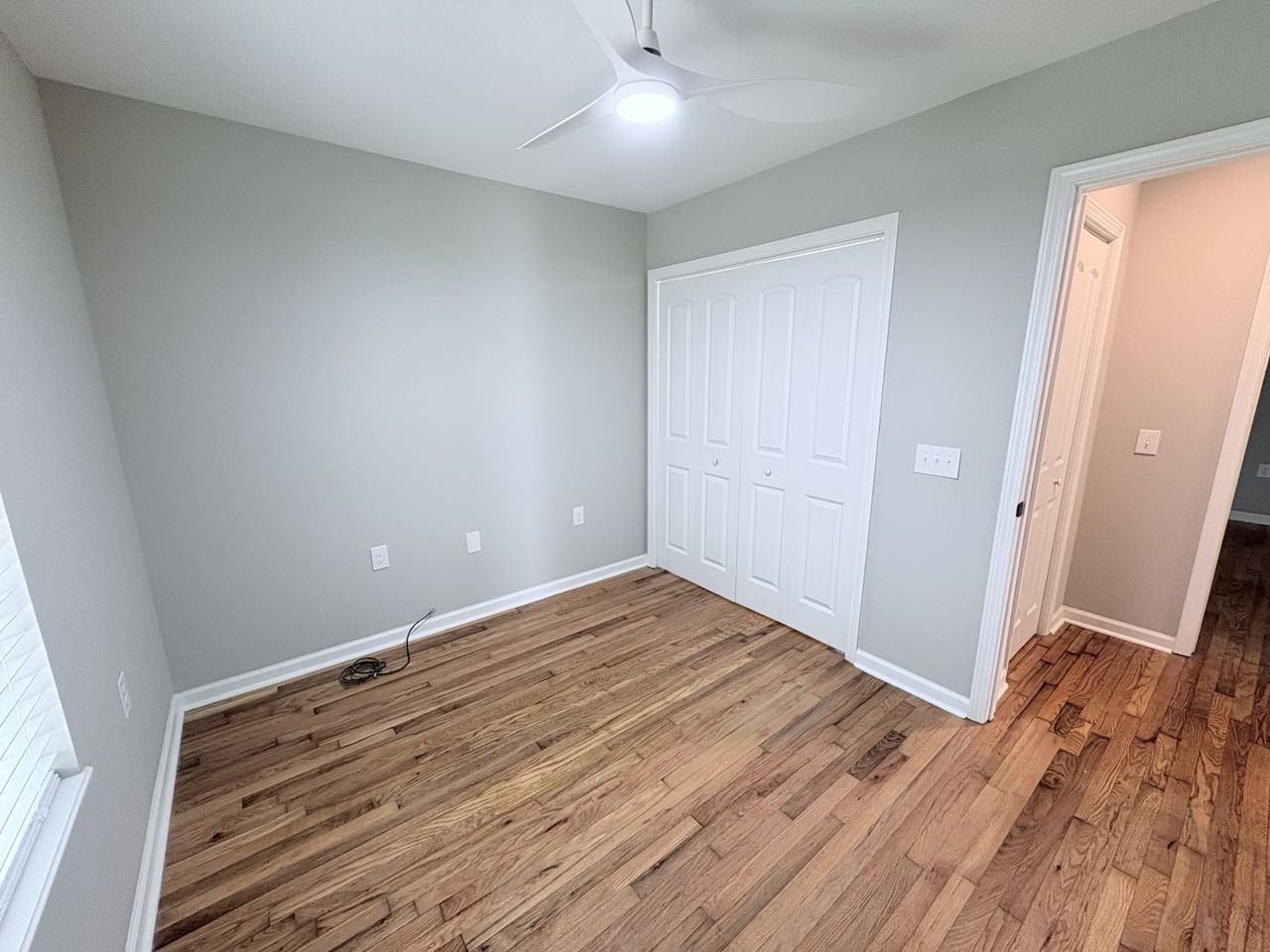 534 Forest Ln - Photo 4 of 14