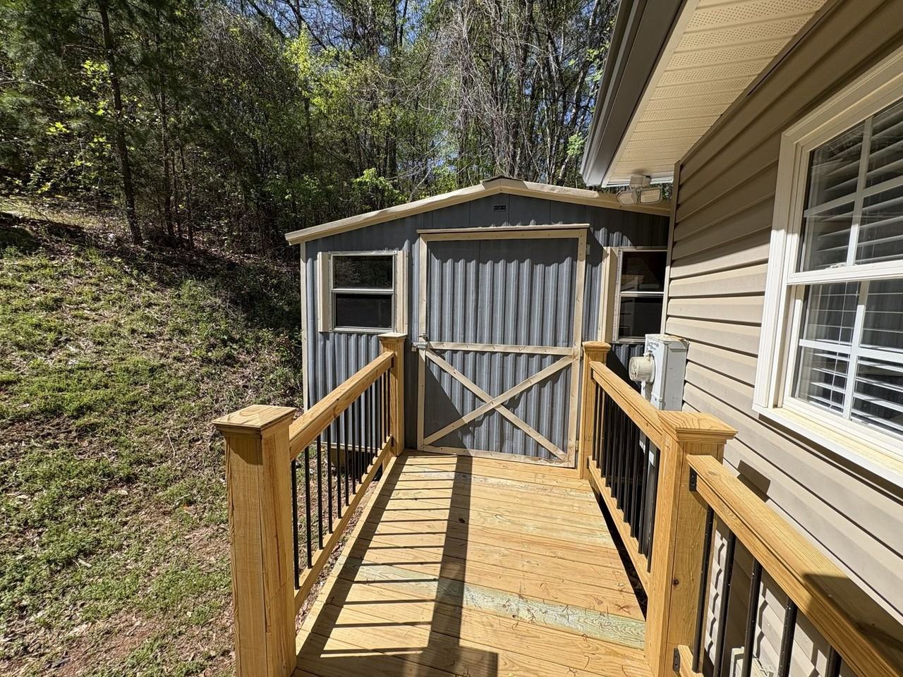 534 Forest Ln - Photo 7 of 14