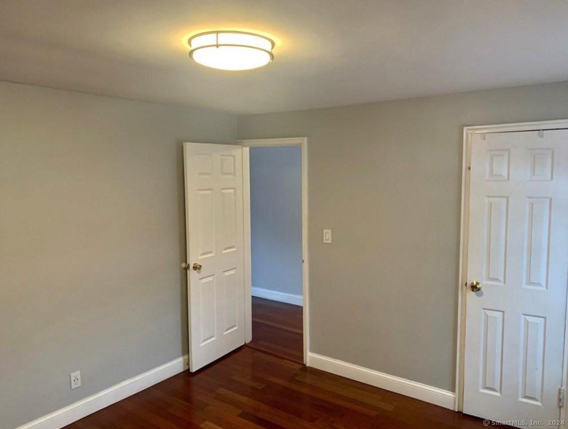 1070 E Main St Apt 2 - Photo 5 of 13