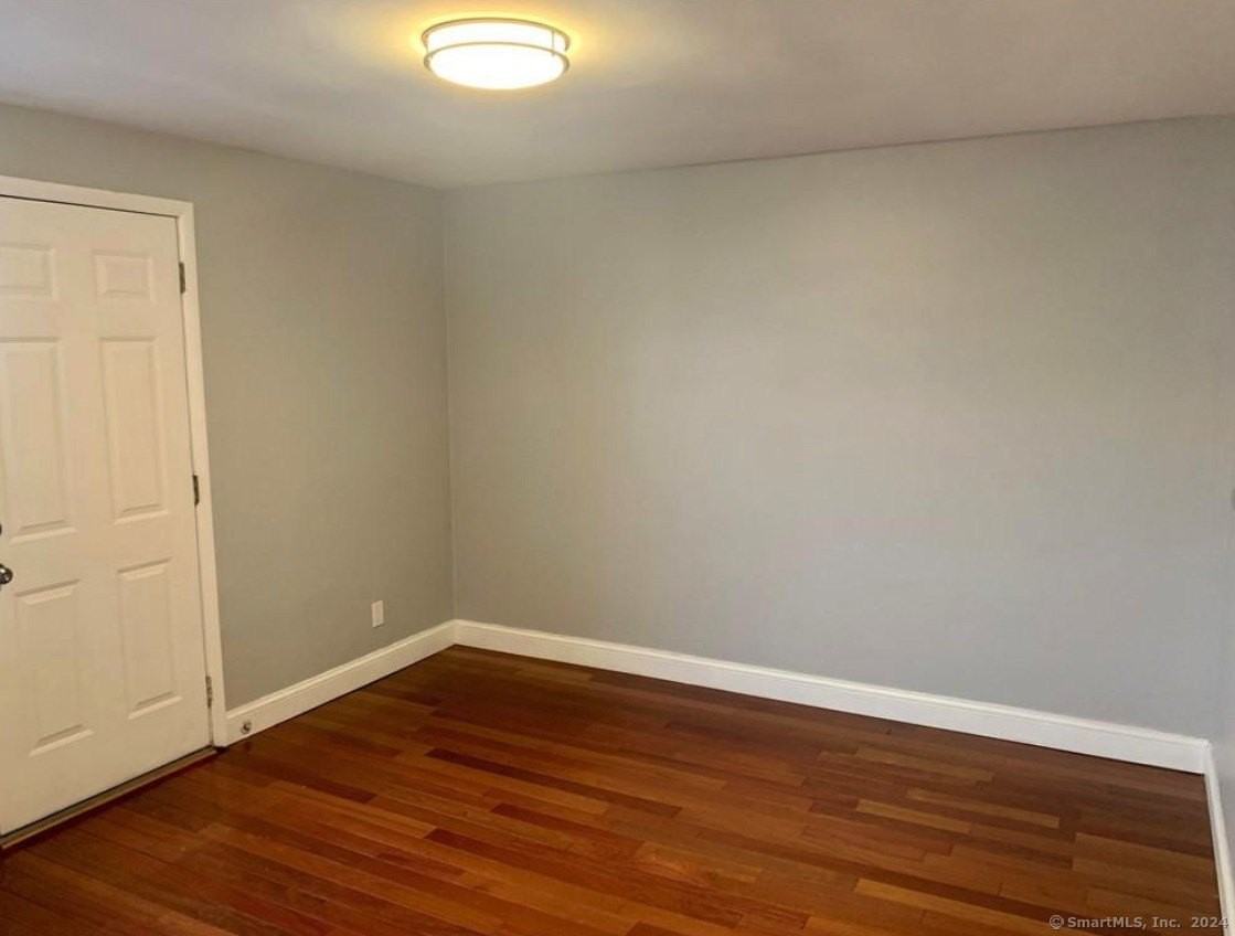 1070 E Main St Apt 2 - Photo 6 of 13