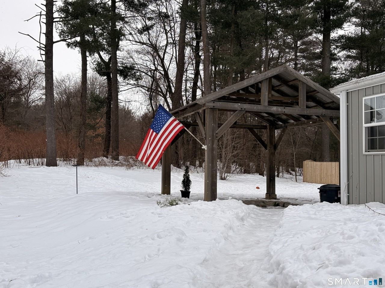 104 Cottage Rd - Photo 3 of 36