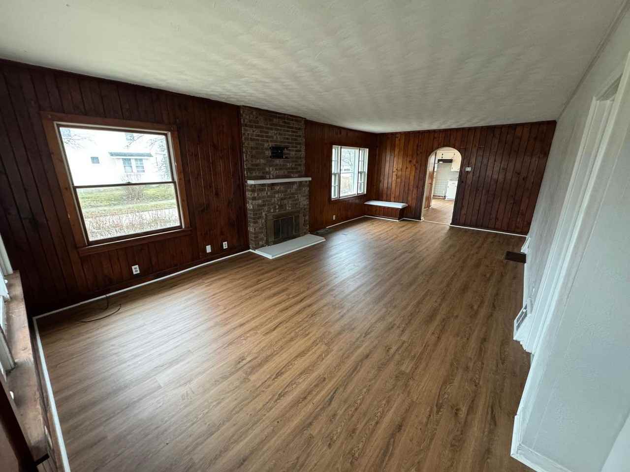 1224 Tulip St - Photo 2 of 20