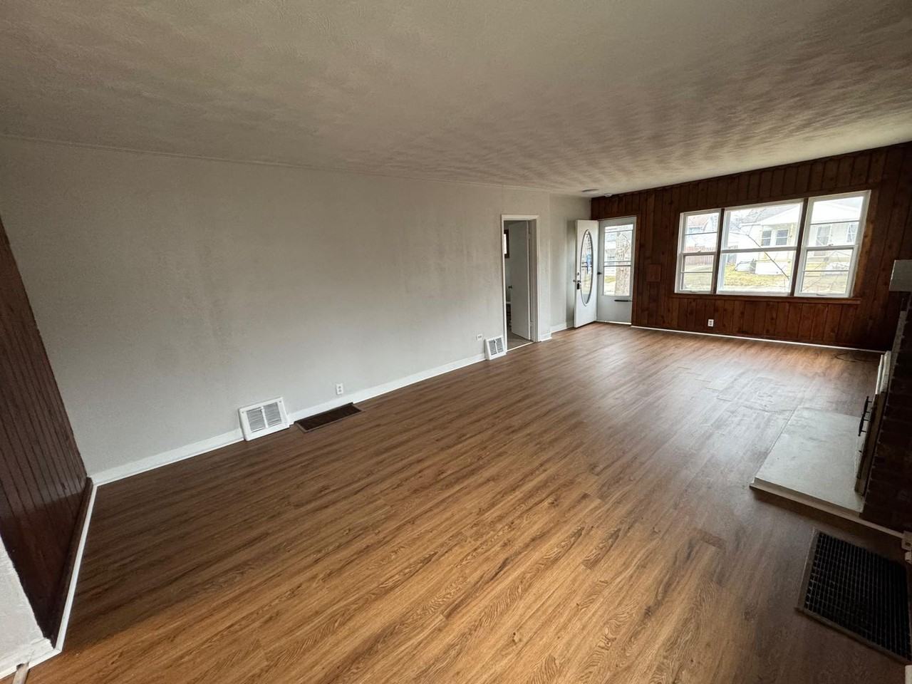 1224 Tulip St - Photo 4 of 20