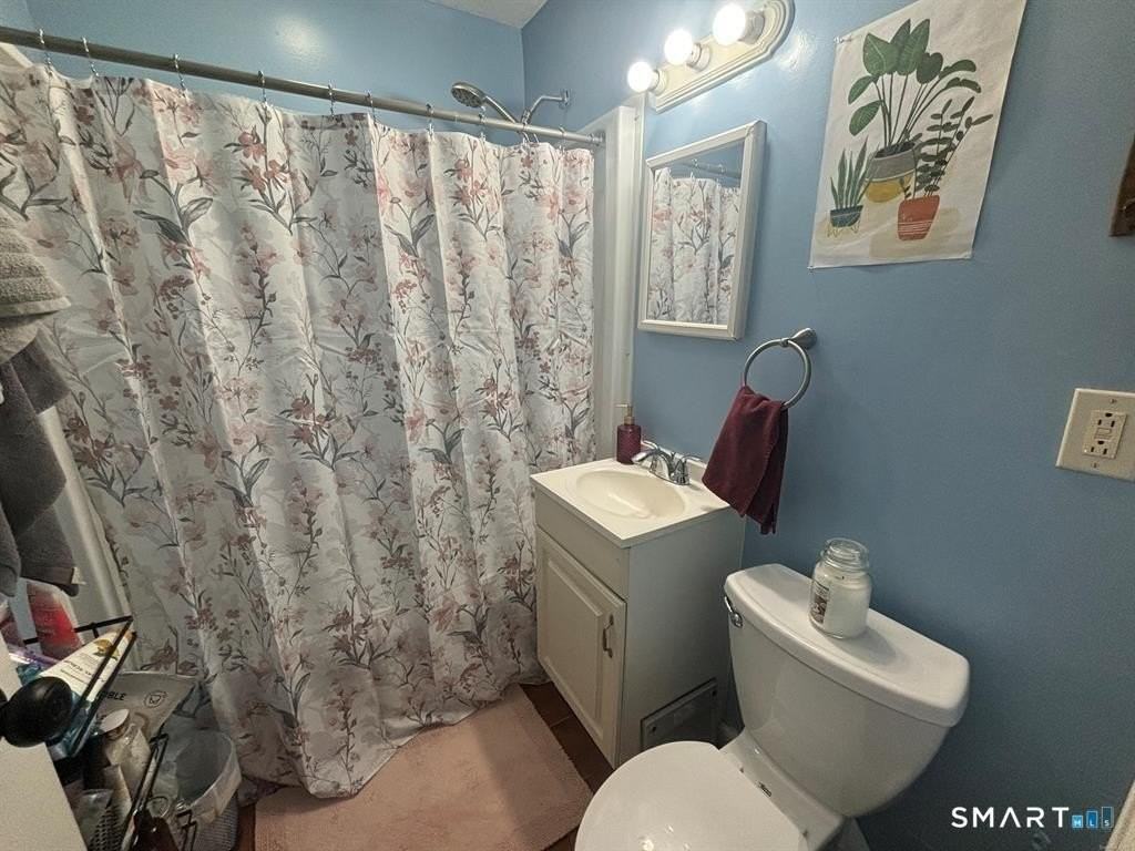 53 Lynwood Dr - Photo 5 of 10